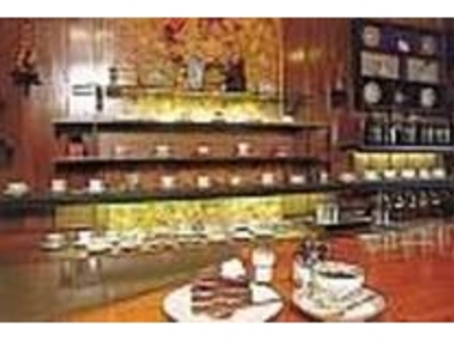 深焙りコーヒーと自家製ケーキが地元で評判_珈琲店クラフト