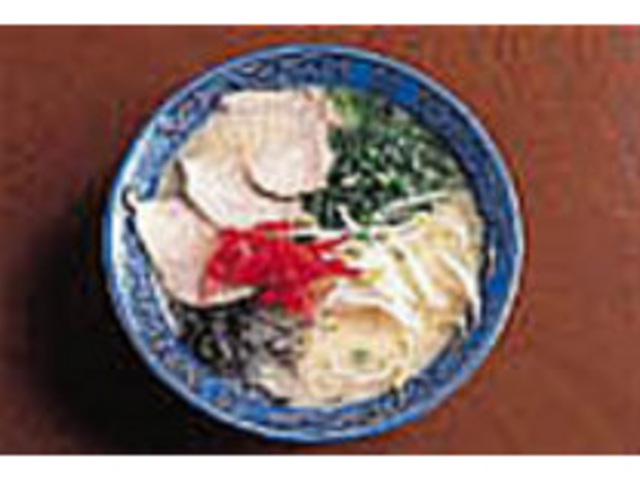 チャーシューを煮込んだタレがコクを生む_虎長