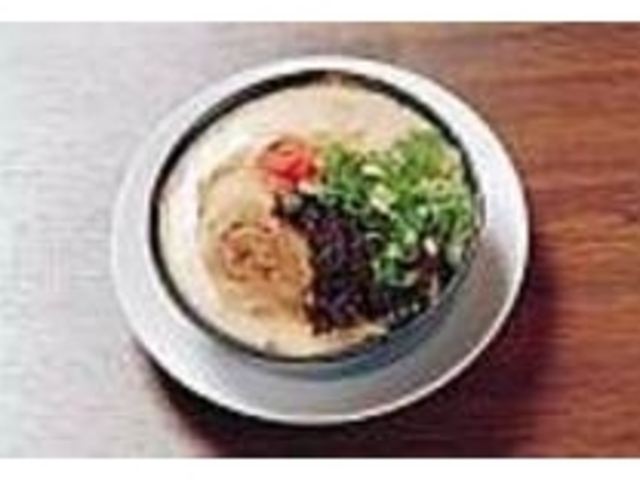 具だくさん『特製一番ラーメン』は一番人気_博多長浜ラーメン 一番