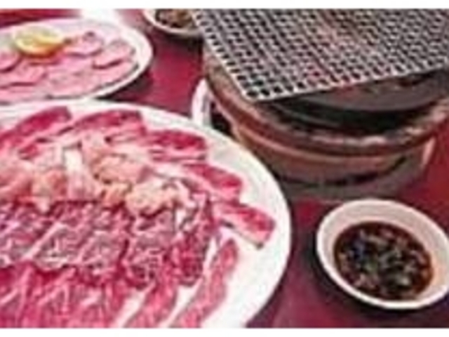 炭火焼き和牛を甘めのあっさりダレで食す_炭火焼肉 大倉