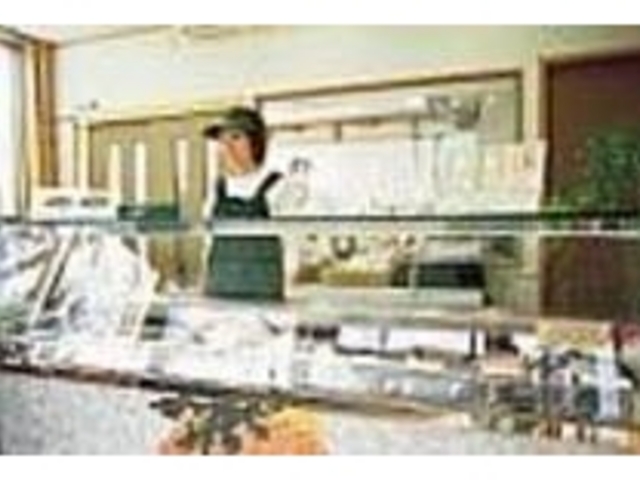 旬の素材を使ったアイス12種類を用意_ジェラテリアPopolo