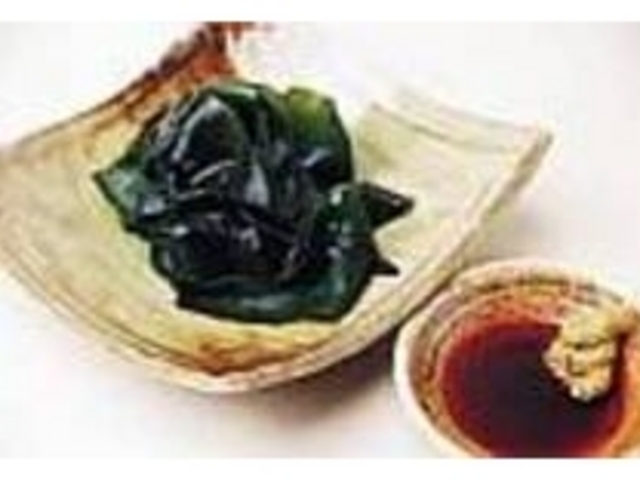 さっぱりと刺身感覚で楽しめるワカメ_カネフク