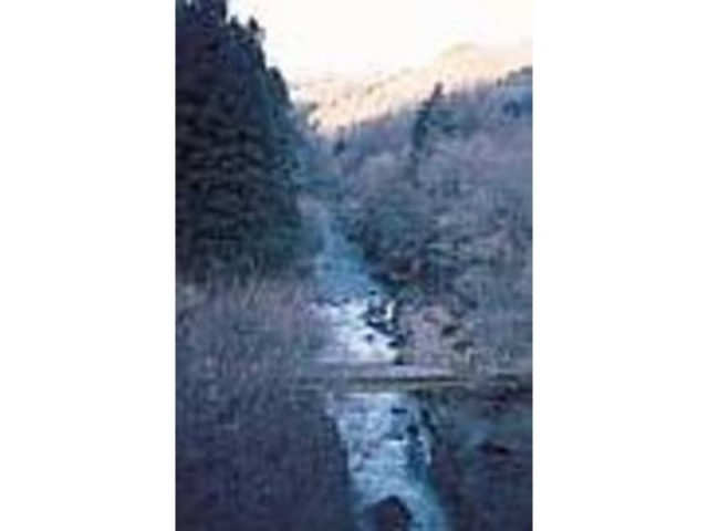 吾妻川上流の勢いのある姿が力強い_今宮渓谷