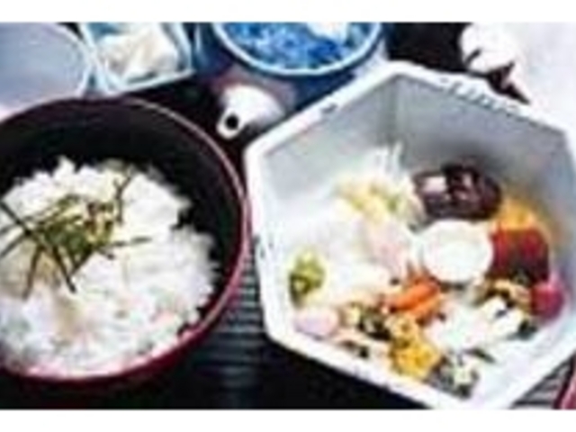 15種類もの漬け物を味わうことができる_五百磐