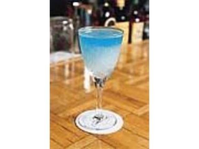 ウォッカベースの『霧の軽井沢』1480円_万平ホテル「BAR」