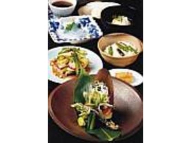『季節の食事』は、ひと月毎に変更される_草庵