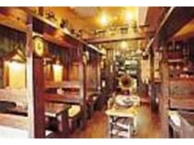 時間が止まっているかのような雰囲気の店内_風変里家