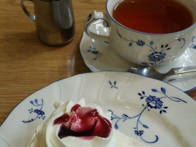 茶房 石の花
