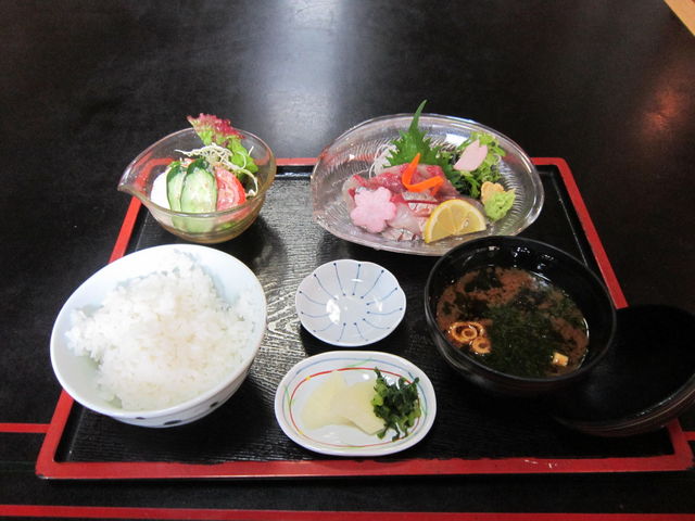 浜辺屋