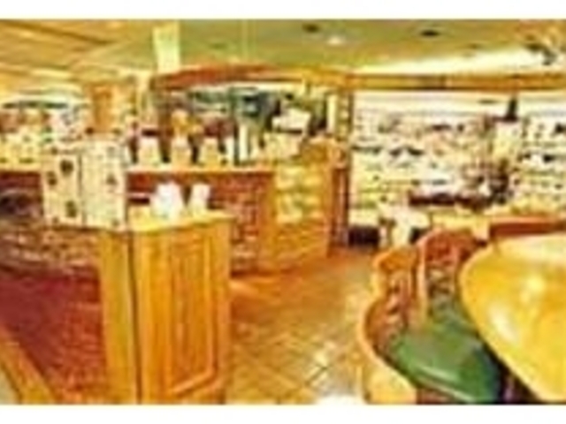 季節ごとに違うフレーバーを店内で楽しめる_Field