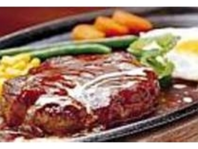 ランチはコーヒー、サラダも付いて890円_南欧食堂ひぐち