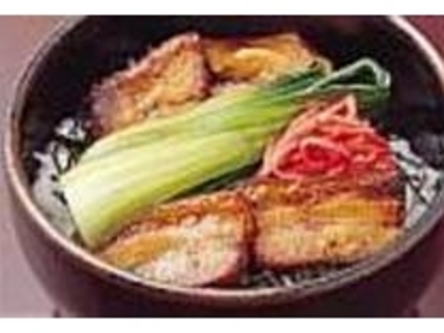 ラフテー丼は余計な油がなくしつこくない_和食と沖縄料理の店 うみんちゅう花ばな