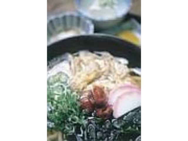 素朴な味わいがたのしめる、うどん屋さん_うどんのとらや