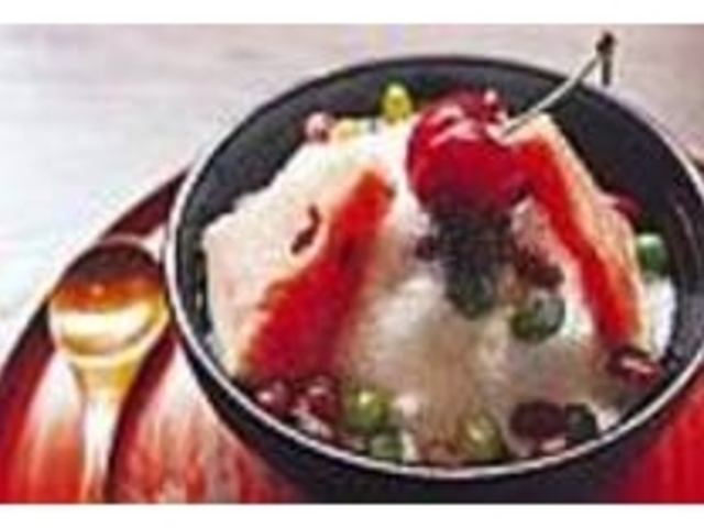 夏の人気メニュー『大雪』は涼感たっぷり_カフェ 叶 匠壽庵(黒壁20號館)