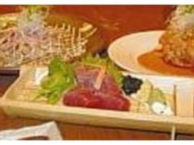 その日揚がりのお刺身で本物の味を楽しむ_大皿惣菜 まぁる