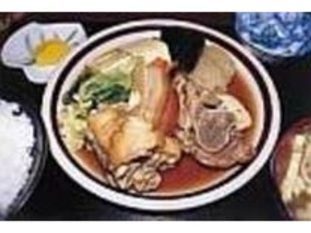 どの料理を頼んでもボリューム満点_辺土名食堂