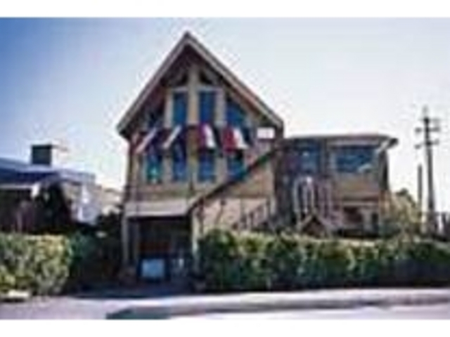 木の温もりを感じる事ができるログハウス_Auberge Bonne Chere Raout