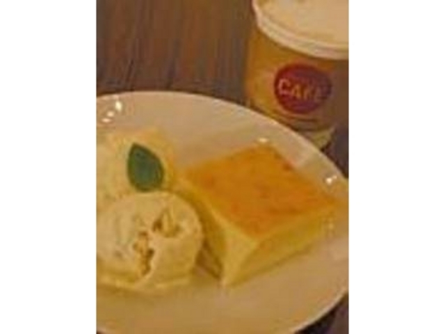 美味しいデザートとともにアートを感じよう_digmeout CAFE