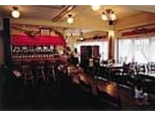 お客様の8割は女性。とてもお洒落な店内_Cafe&Restaurant GAUDI