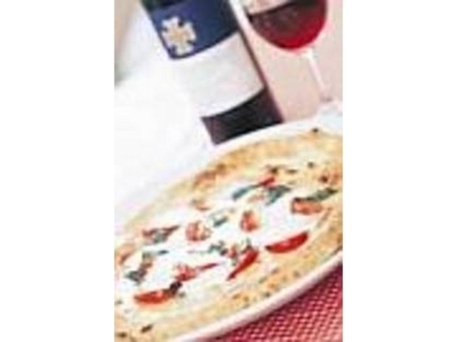 水牛のモッツァレラを使用したマルゲリータ_イタリア料理 テラノス