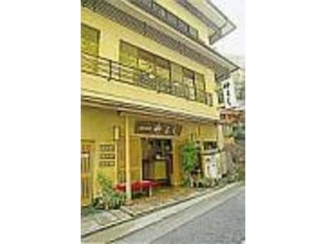 風格漂う川床料理の老舗「仲よし」_料理旅館 貴船仲よし