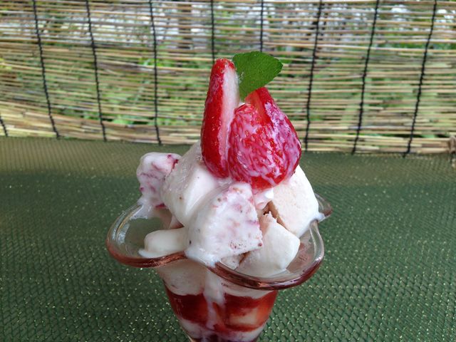 農園カフェの田舎ピザ_土方洋蘭いちご園