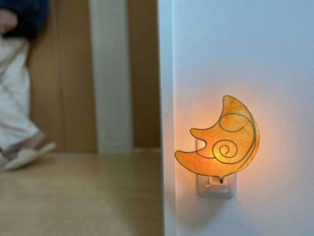 足元を明るく照らします_手作りライト教室 PaperMoon