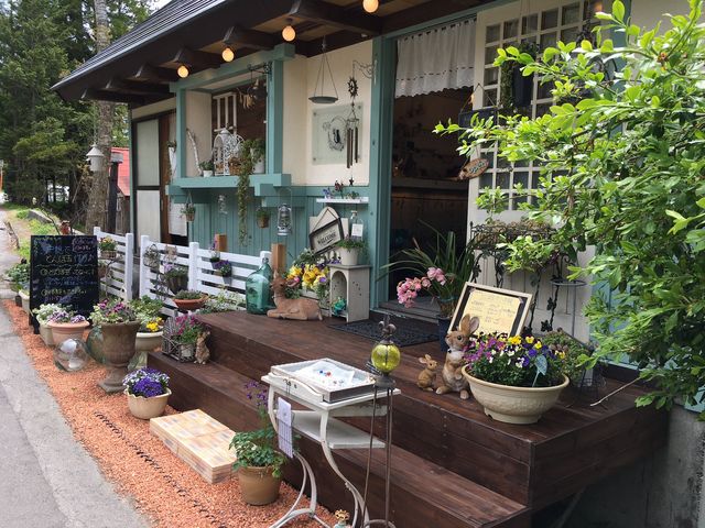 蜻蛉玉工房 キルサの泉