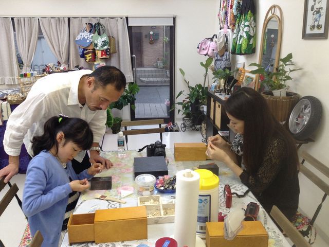 制作にはみなさま真剣です!_Memories Master SAKURA
