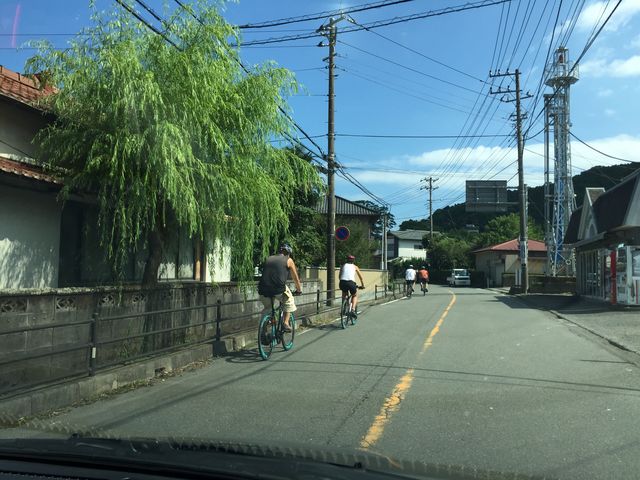 時には大きな道から外れて里山の農村を走ります_グレートネイチャーツアーズ