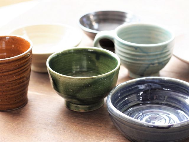 沖縄の土に触れて使える器を製作しよう_沖縄南の島陶芸工房