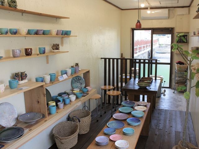 プライベートな空間で陶芸体験_沖縄南の島陶芸工房