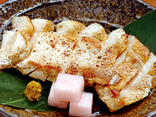 「あぐーの塩焼き」沖縄のブランド肉もございます。_琉球料理 首里天楼
