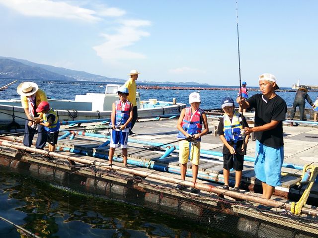 海上釣堀 筏釣りの東海
