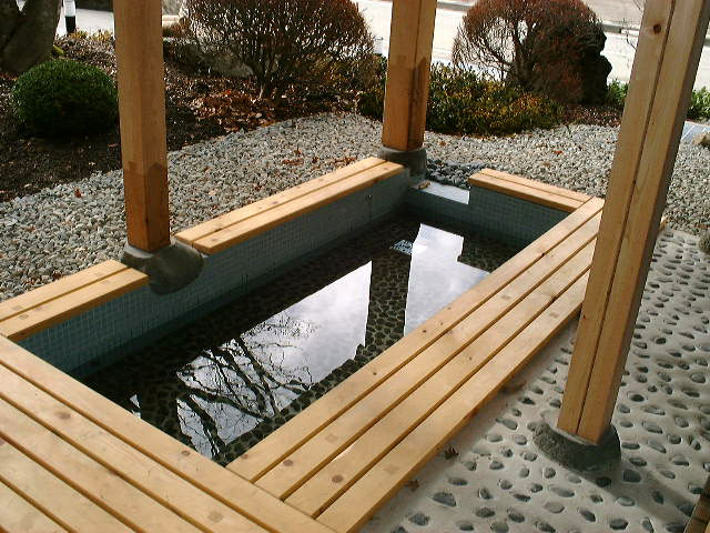 足湯_飛騨川温泉 しみずの湯
