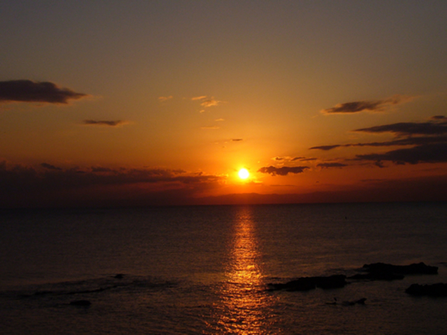 マリーナから見える夕陽は絶景です_佐島マリーナホテル