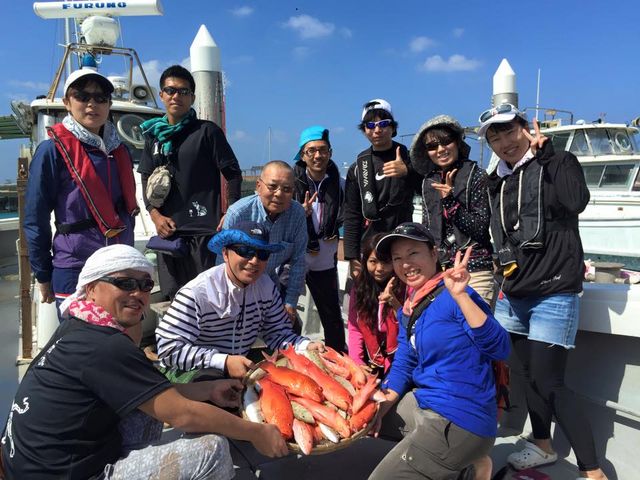 宮古島の釣り船 栄真丸