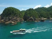 浦富海岸島めぐり遊覧船の写真4
