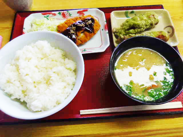華さん食堂行橋店