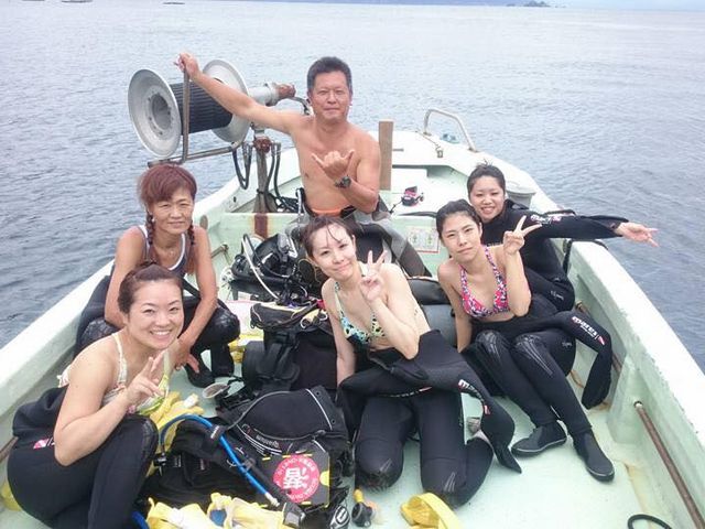 ファンダイビングのシーン_我侭潜水・DIVE110