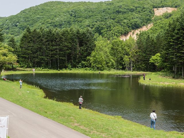 広大なフィッシュポンドは、キャスティングの練習にも最適。_AKAIGAWA TOMO PLAYPARK