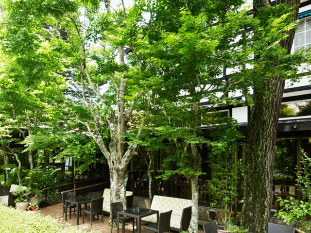 ジョンレノンが利用していたカフェ_軽井沢万平ホテル