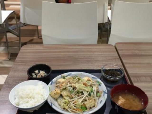 なび家イオン南風原店
