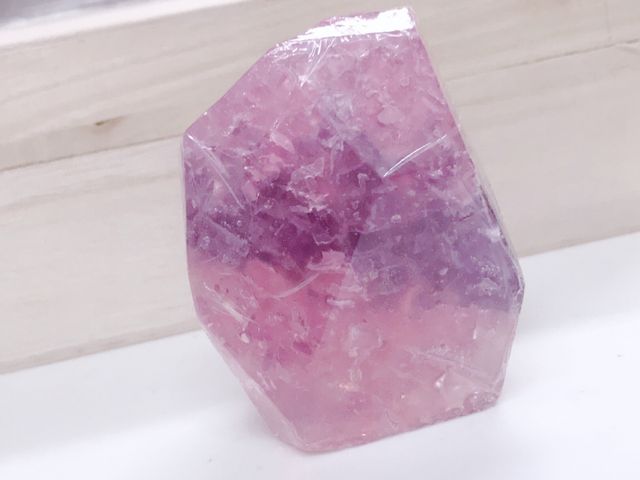 宝石石鹸ワンデイでは2種類の宝石石鹸をお作りいただけます。_ルシエル〜la merbleue〜