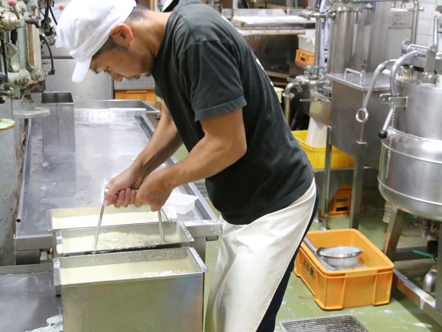 こだわり製法の豆腐作りを体験しよう!_奈良斑鳩ツーリズムWaikaru