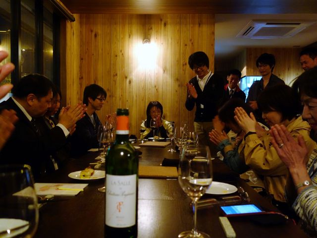 幸-FULL TOURSでは、福井の繁華街をめぐる夜のツアーも行います。_幸(YUKI)‐FULL TOURS