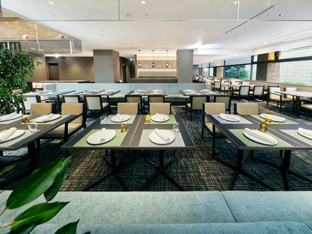 【ザ ダイニング】店内_芝パークホテル