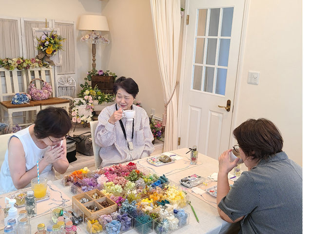 体験された皆様にはドリンクサービスしております_Salon M&M