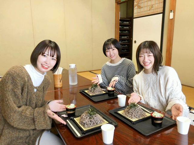 富士家の体験は女性の方からも大変人気です。_郷土料理体験教室 富士家