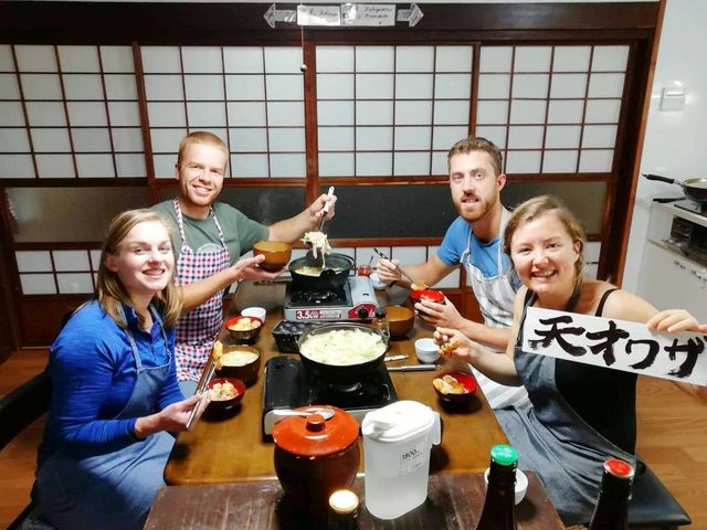 海外からのお客様にも大人気です。せっかく山梨に来たからには、山梨の歴史や文化を知ってもらいたいのです。_郷土料理体験教室 富士家